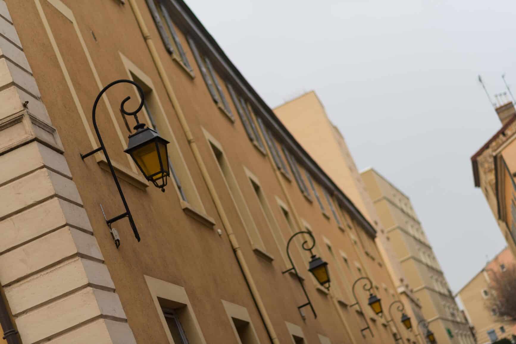 Coffrets façades et autres mâts - Smart Lighting ; wall mounted junction boxes