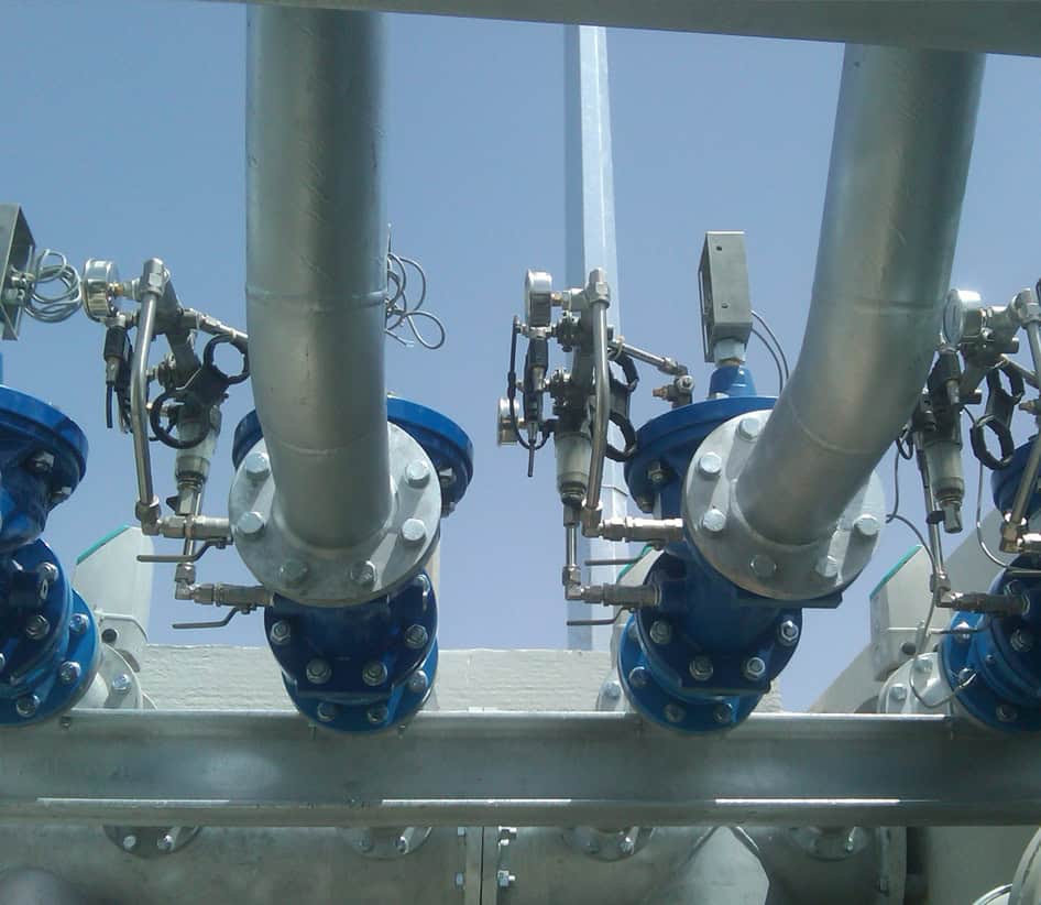 Water pressure regulation